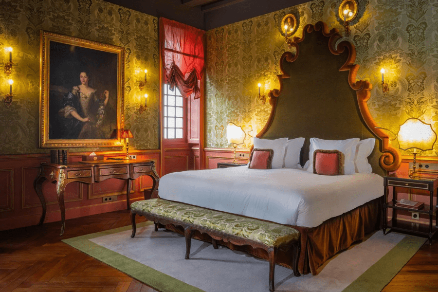 Chateau Louise & Louis - Louise de la Vallière