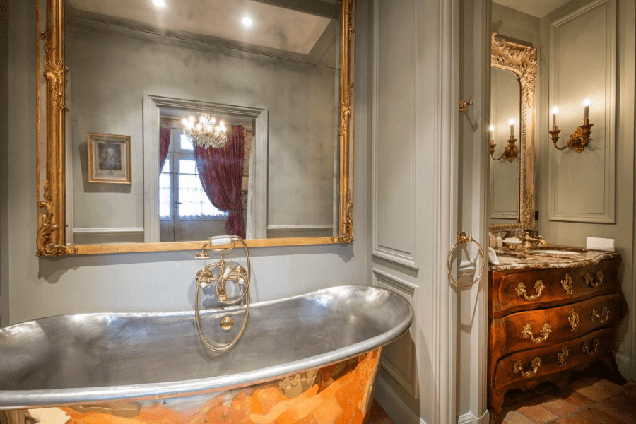 Chateau Louise & Louis - Madame de Mailly