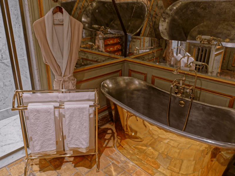 Chateau Louise & Louis - Madame de Pompadour