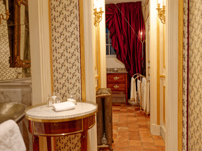 Chateau Louise & Louis - Marie Antoinette