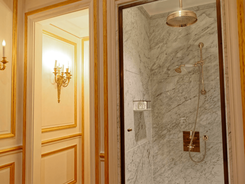 Chateau Louise & Louis - Marie Antoinette